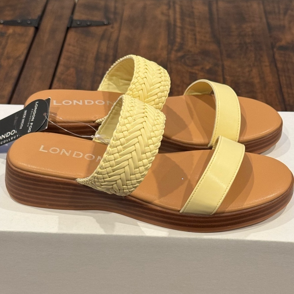 London Fog Trixey Slide Sandal
